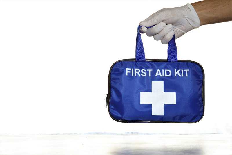 How to Make a Dental First Aid Kit